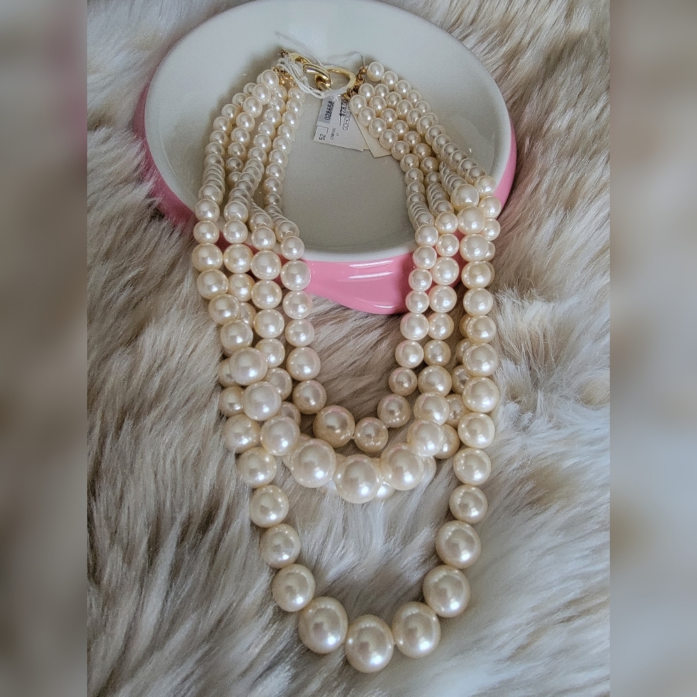 Vintage Costume Pearls Made in Korea